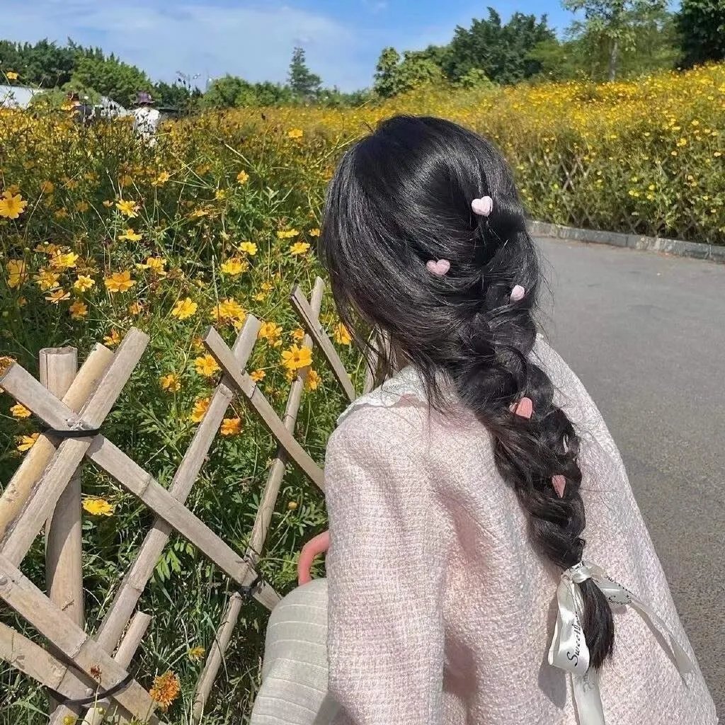 在山中见面